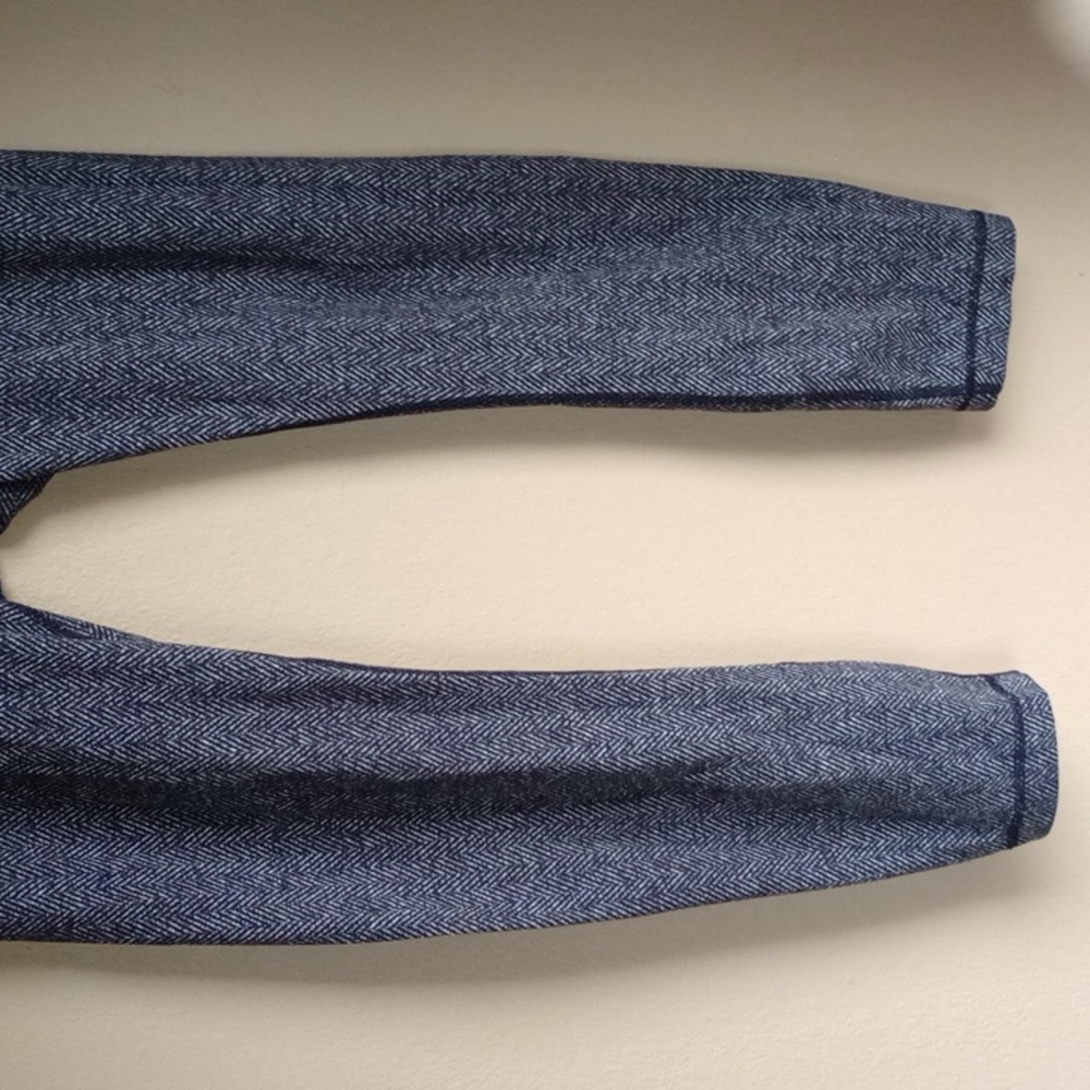 Lululemon Herringbone Legging Basic Size 8 - image 3